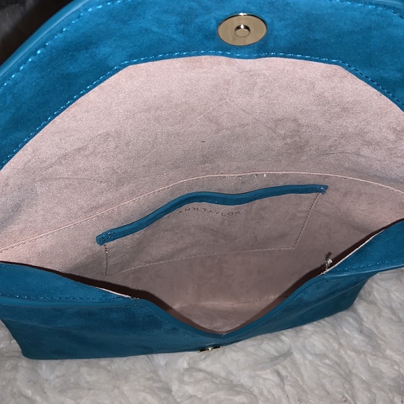 Ann Taylor Envelope Pouch/Clutch - Picture 4 of 5